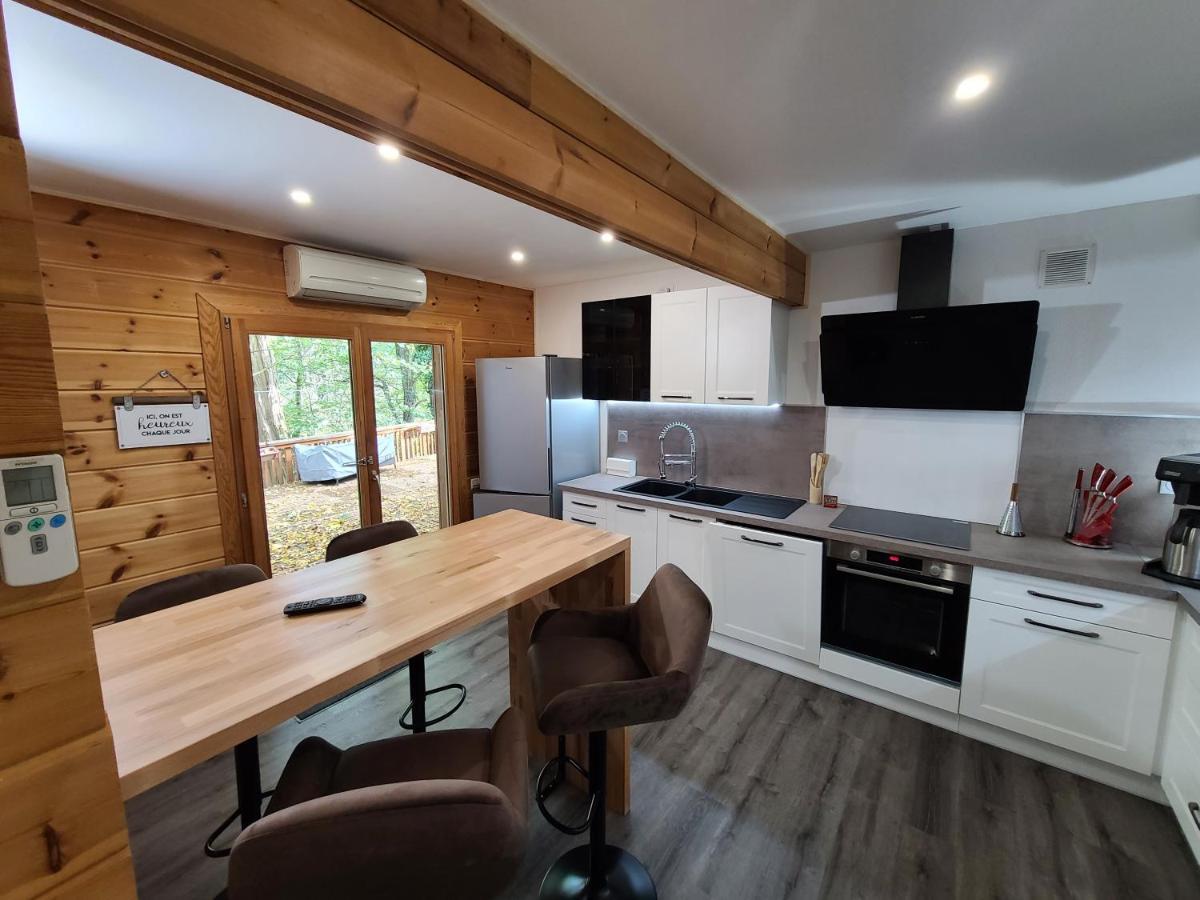 Les Grands Frenes Bed & Breakfast Plaine-de-Walsch Bagian luar foto