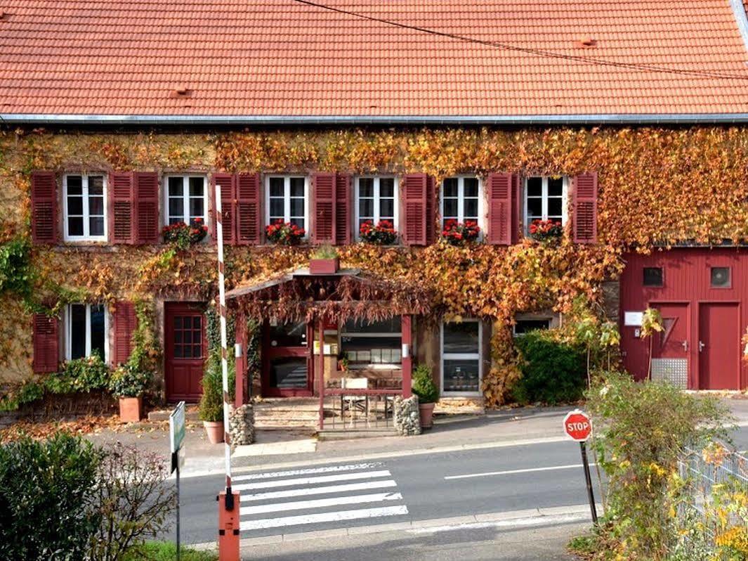 Les Grands Frenes Bed & Breakfast Plaine-de-Walsch Bagian luar foto