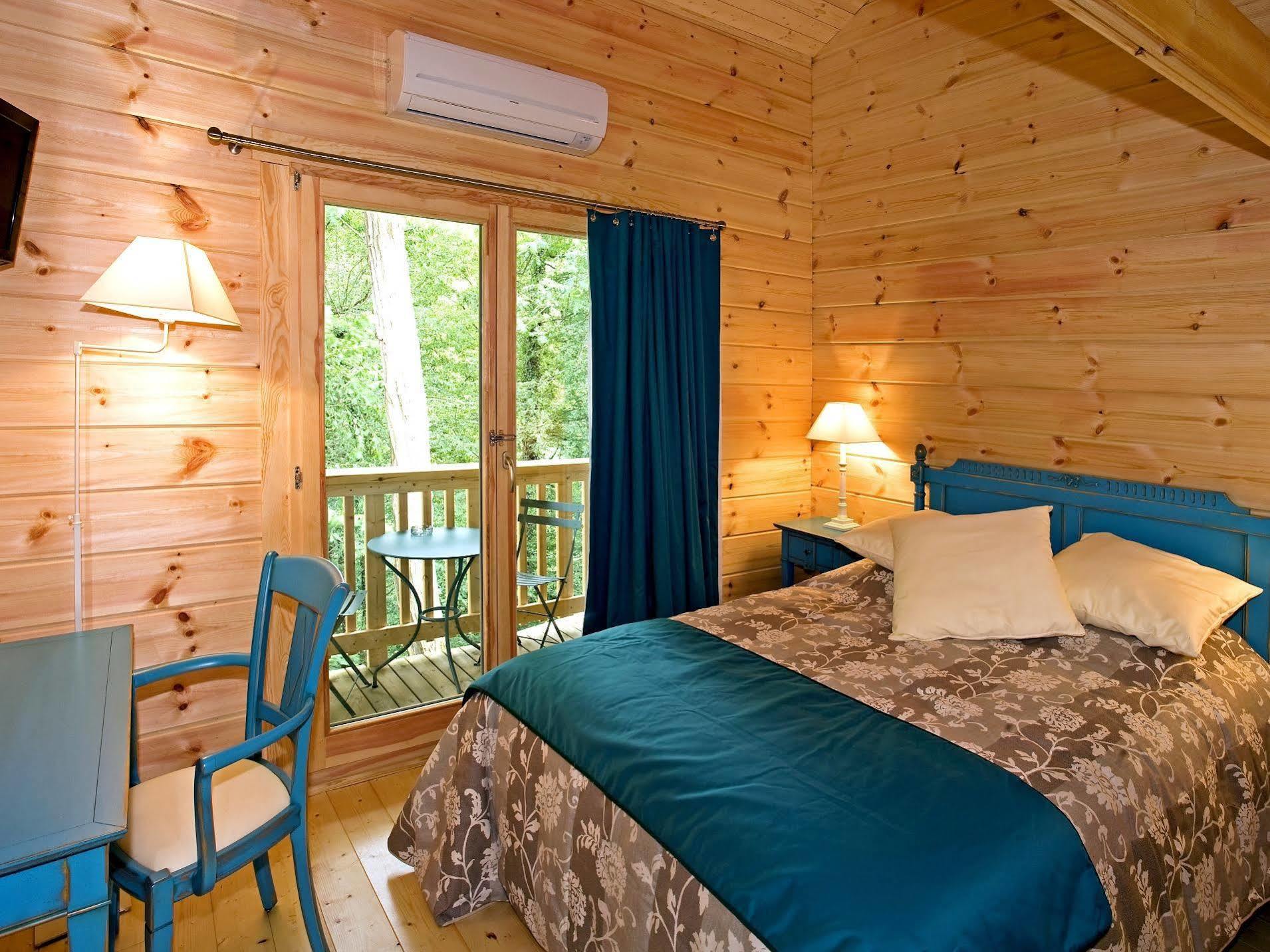 Les Grands Frenes Bed & Breakfast Plaine-de-Walsch Bagian luar foto