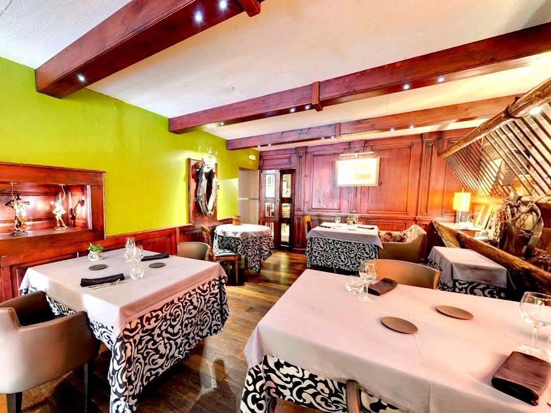 Les Grands Frenes Bed & Breakfast Plaine-de-Walsch Bagian luar foto